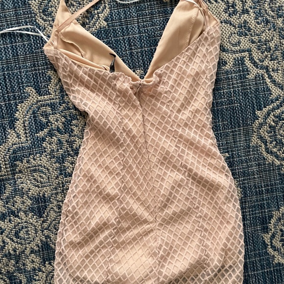 Pink romper - Picture 3 of 3